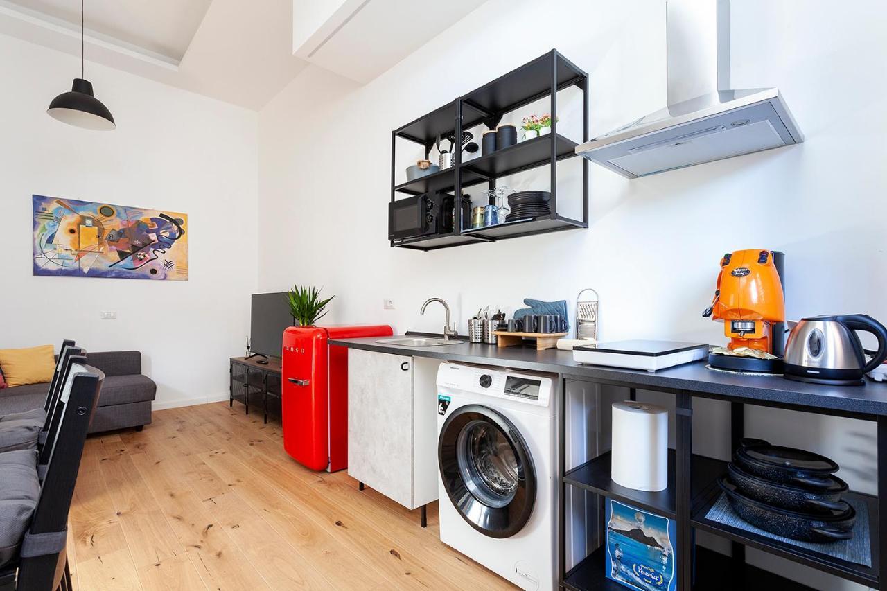 Apartment Station - Gluck Miniloft *